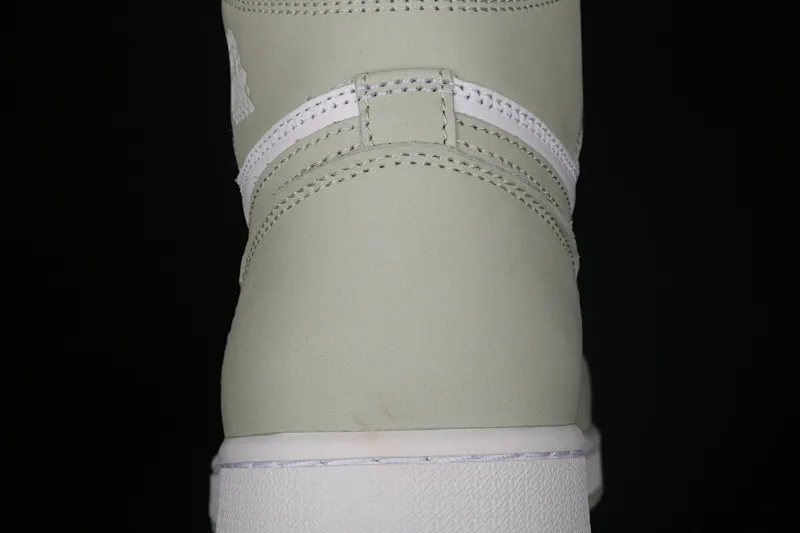 All categories Air Jordan Jordan series basketball shoes Air Jordan 1 High L version Air Jordan 1 Retro Hi AJ1 Joe 1 high top aqua blue CD0461-002